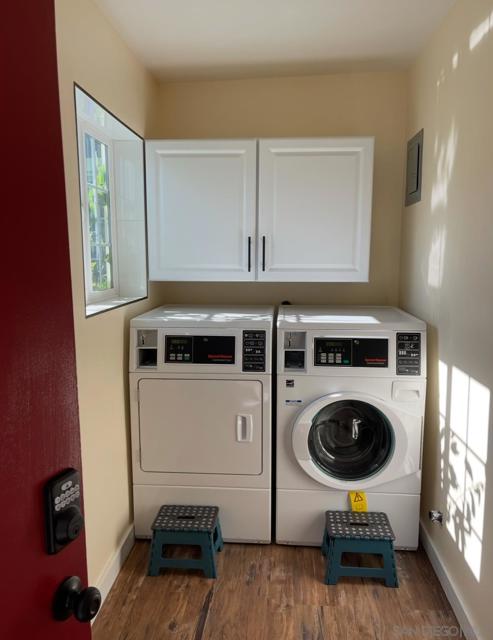 4209 15 49th St., San Diego CA: https://media.crmls.org/mediaz/3ce232c4-0a88-4a00-95d7-63a0c6f1540d.jpg