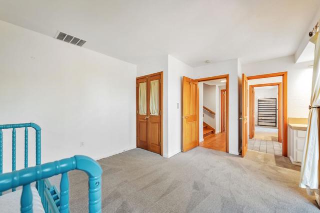 950 Oak Ridge Road, Los Gatos CA: https://media.crmls.org/mediaz/3ce28b04-45c7-4662-b698-77dda2215fe9.jpg