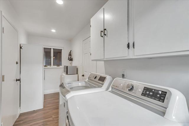 2560 La Mirada Drive, San Jose CA: https://media.crmls.org/mediaz/3ce3d443-5cf6-4901-802c-018fe88dfe6e.jpg