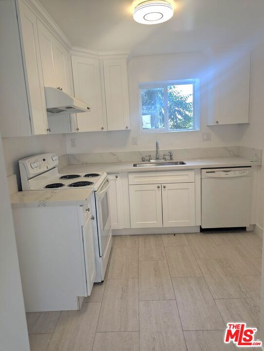 Image 1 of 11 For 3839 Sedgwick Avenue