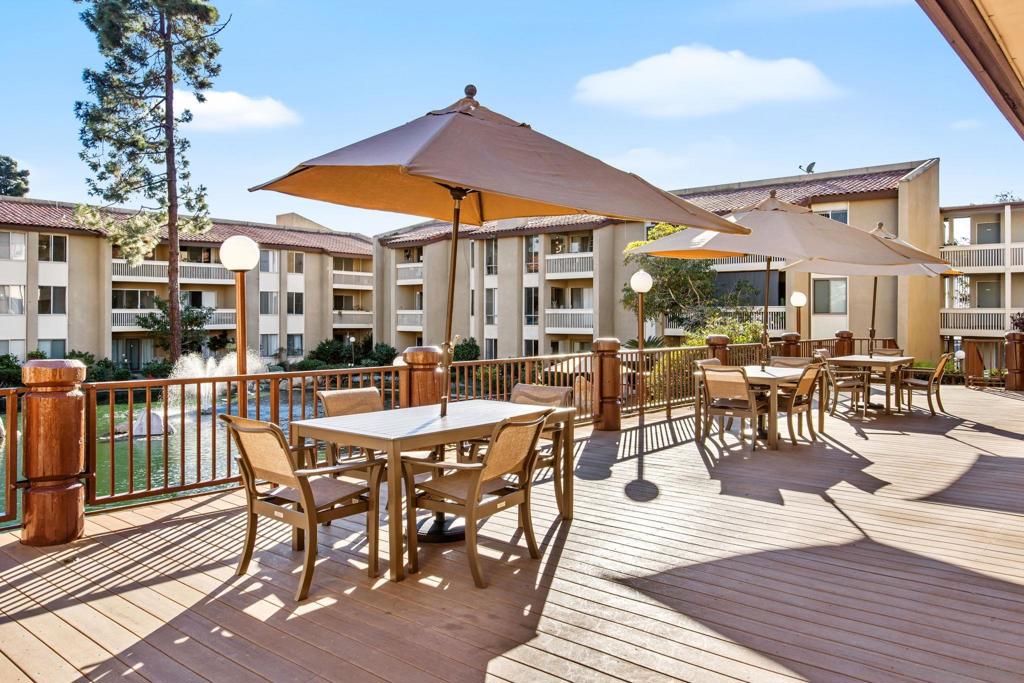 1855 Diamond St - photo 4