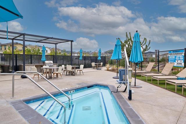 Detail Gallery Image 36 of 53 For 13410 Herringbone Ct, Valley Center,  CA 92082 - 4 Beds | 2/1 Baths