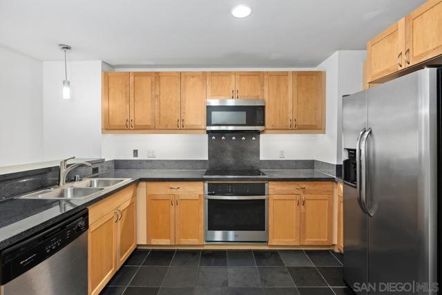 1150 J Street, San Diego CA: https://media.crmls.org/mediaz/3ce89234-8a79-4751-a934-a854d16eda7f.jpg