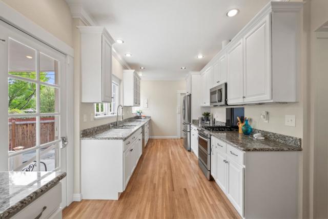 1690 Cordilleras Road, Redwood City CA: https://media.crmls.org/mediaz/3ce8f83d-34d8-4d12-b9bf-666f470975bb.jpg