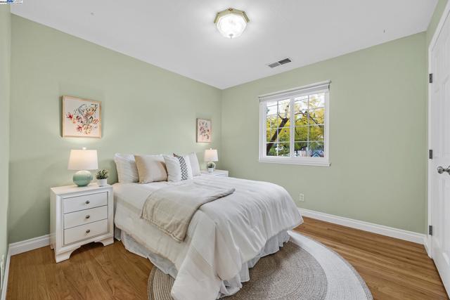 Image 17 of 36 For 36223 Pecan Ct
