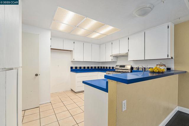 2921 19Th St, San Pablo CA: https://media.crmls.org/mediaz/3cea5b45-a051-46c5-9d82-a039147dfea2.jpg