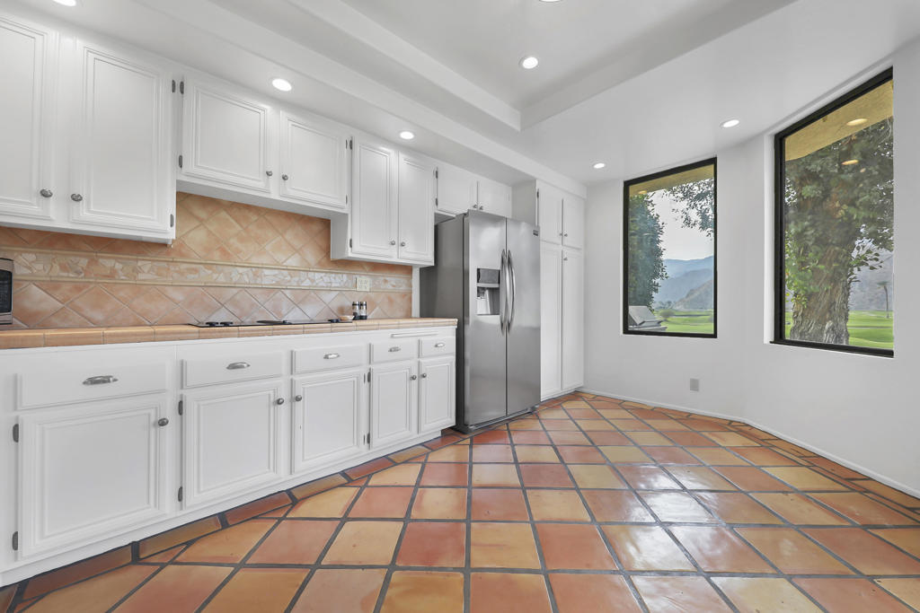 MLS #219140194DA image #13