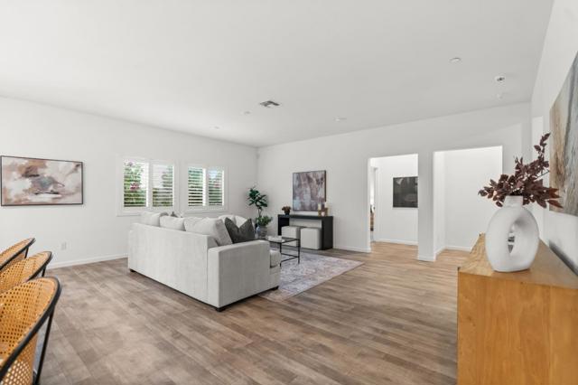 1340 Crimson Place, Manteca CA: https://media.crmls.org/mediaz/3ced287c-83e1-4b64-ab34-c41e4a862246.jpg