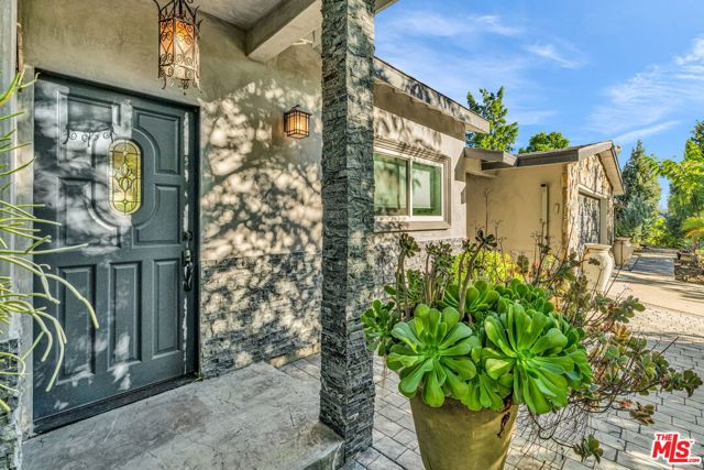 7170 Deveron Ridge Road, West Hills CA: https://media.crmls.org/mediaz/3cf0192a-116a-4d32-906a-4dae060754ff.jpg