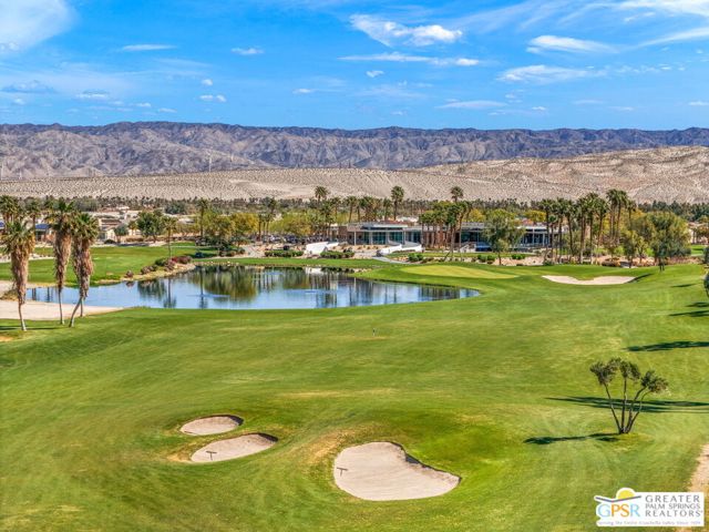 4321 Lumina Way, Palm Springs CA: https://media.crmls.org/mediaz/3cf09407-4617-483e-9ca8-e6125a4aba5f.jpg