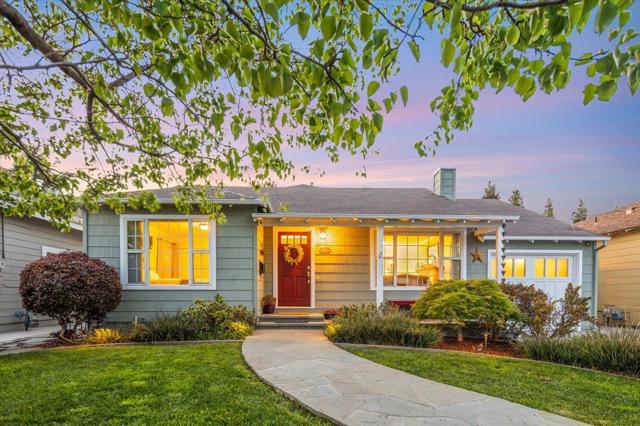 157 Mclellan Avenue, San Mateo CA: https://media.crmls.org/mediaz/3cf0ea5f-04b2-470d-8b94-f48e6b4c0d62.jpg