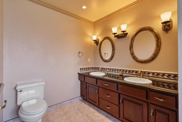 745 Ambrose Drive, Salinas CA: https://media.crmls.org/mediaz/3cf2154b-450b-4442-a6a0-6f5b7400ddce.jpg