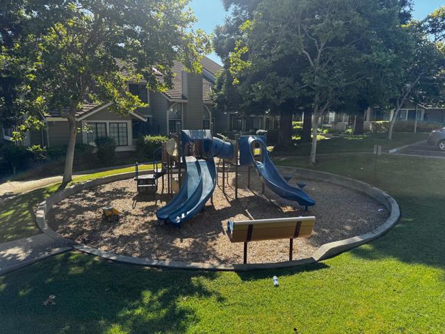 2766 Buena Point Court, San Jose CA: https://media.crmls.org/mediaz/3cf21cc8-65fe-483b-89da-c6ddb4ac1699.jpg