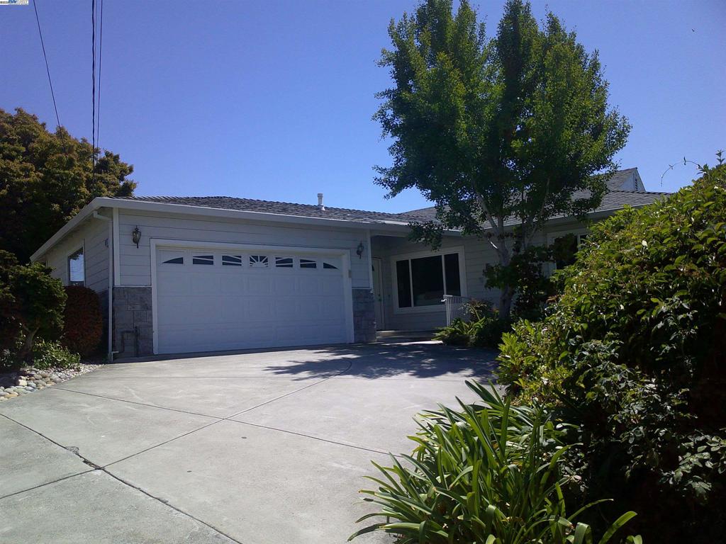 4817 Kathleen Ave