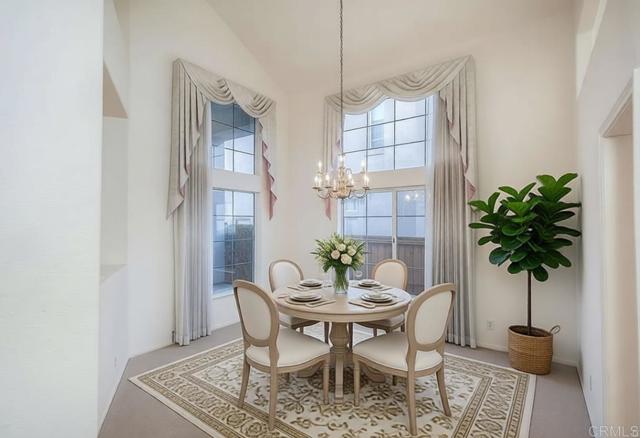 Detail Gallery Image 6 of 36 For 2183 Crest View Glen, Escondido,  CA 92026 - 3 Beds | 2/1 Baths