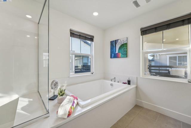 37898 Seafarer Road, Newark CA: https://media.crmls.org/mediaz/3cf4ac81-7f4d-4987-af18-03b8c5ee04f9.jpg