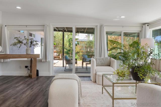 4179 Galt St, San Diego CA: https://media.crmls.org/mediaz/3cf4f875-5210-41cc-8dee-3f4c7a498459.jpg