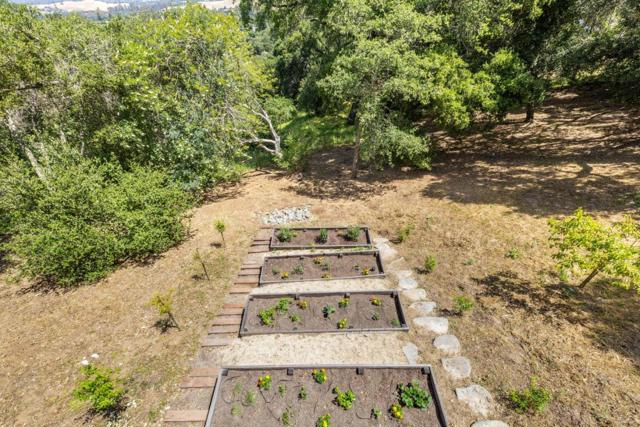 138 Bolivar Lane, Portola Valley CA: https://media.crmls.org/mediaz/3cf748df-56fc-4357-aca8-b1d424a3005f.jpg
