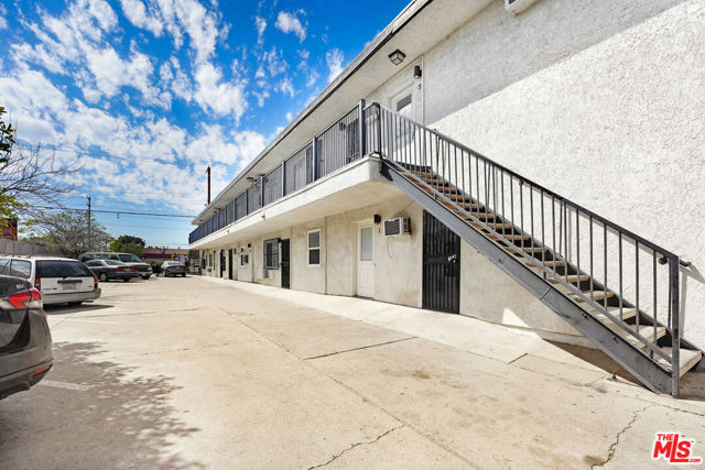 Image 8 of 18 For 10028 San Fernando Road
