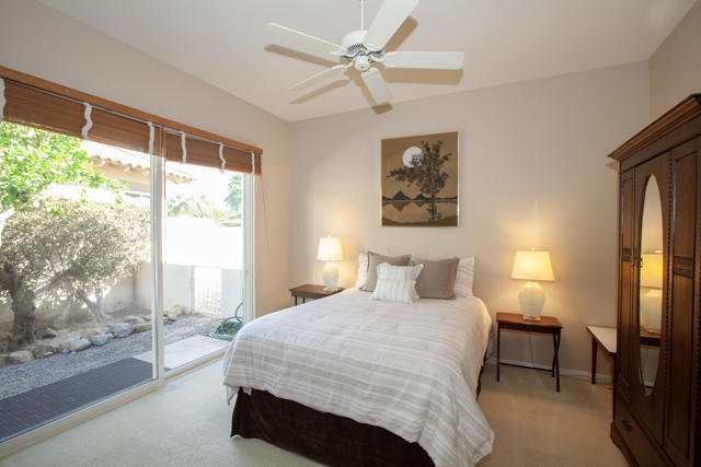 48145 Paso Tiempo Lane, La Quinta CA: https://media.crmls.org/mediaz/3cf8ed65-b8fb-469d-a43e-659667c8b628.jpg