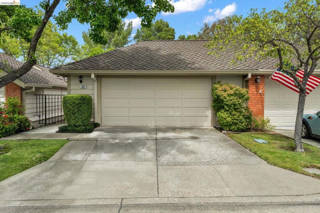 524 Silver Lake Dr