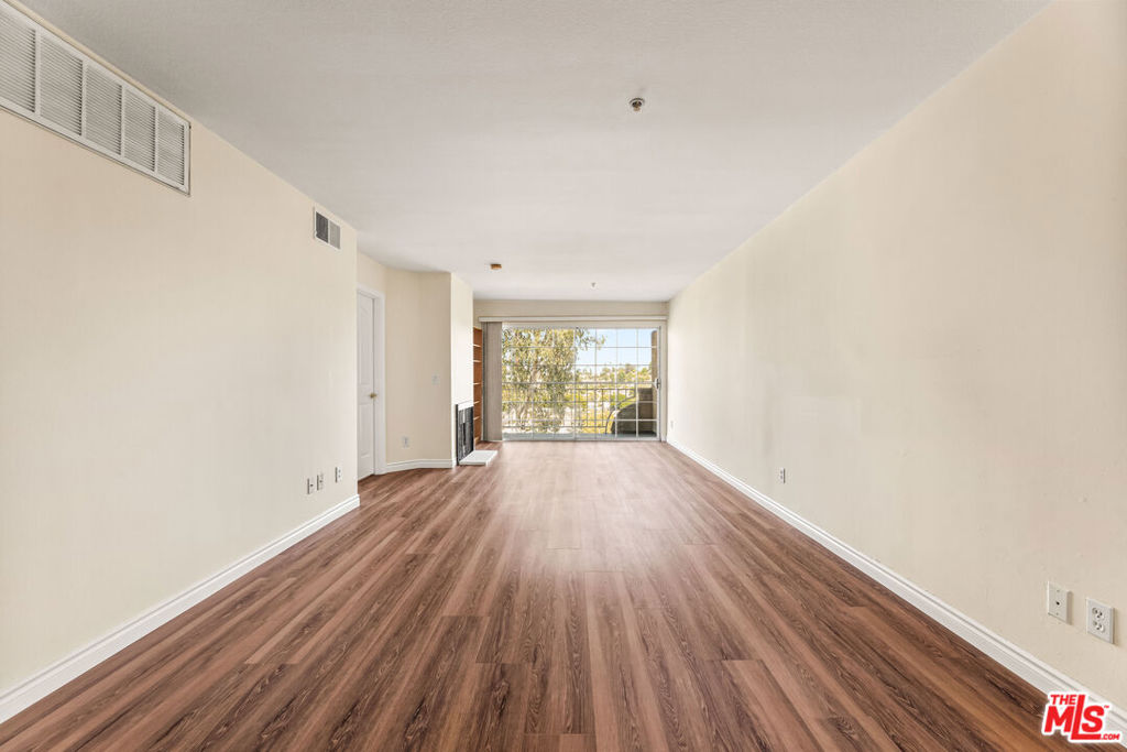MLS #26855769 image #16