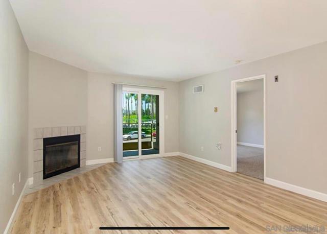 Image 4 of 8 For 7415 Charmant Dr 2502