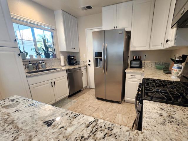 Detail Gallery Image 12 of 48 For 23800 Corte Picante, Murrieta,  CA 92562 - 2 Beds | 1/1 Baths