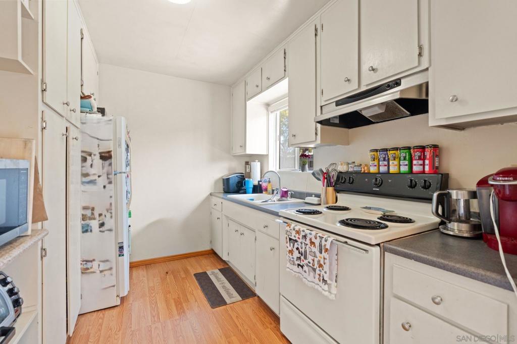 MLS #250042856SD image #22