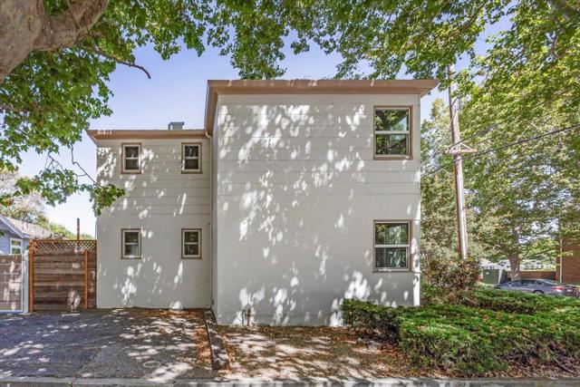 909 Myrtle Street, San Jose CA: https://media.crmls.org/mediaz/3cfba39c-d876-401f-8665-25ae48ecad82.jpg