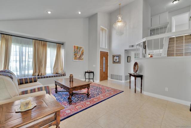 9959 Riverhead Dr, San Diego CA: https://media.crmls.org/mediaz/3cfbd37d-dcf8-4fa9-90fe-7715ee06c9be.jpg