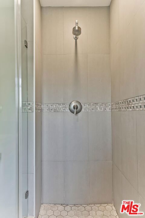 MLS #25602747 image #32