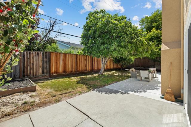 2316 Tulip Rd, San Jose CA: https://media.crmls.org/mediaz/3cfd7fd0-ebcd-4a79-9d28-73b030aeaf53.jpg