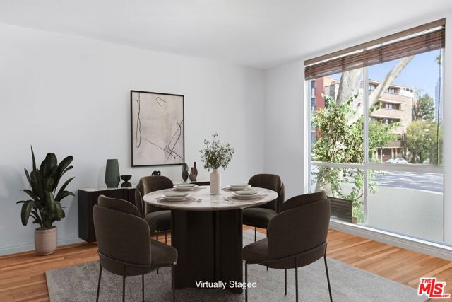 2301 S Beverly Glen Boulevard, Los Angeles CA: https://media.crmls.org/mediaz/3cfe2ecc-6c1e-4695-8609-e12630ed4b12.jpg