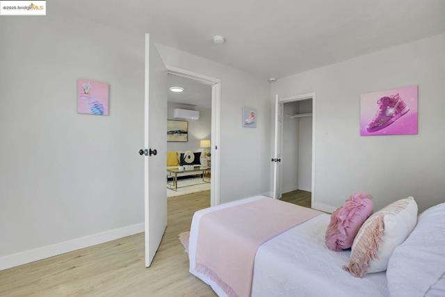 319 S 37Th St, Richmond CA: https://media.crmls.org/mediaz/3cfecee1-1d29-4bfb-a3ad-00c988d95040.jpg