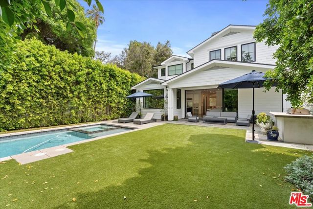 4105 Bellingham Avenue, Studio City CA: https://media.crmls.org/mediaz/3cfee968-e19a-4e86-b93f-56b30a431b16.jpg
