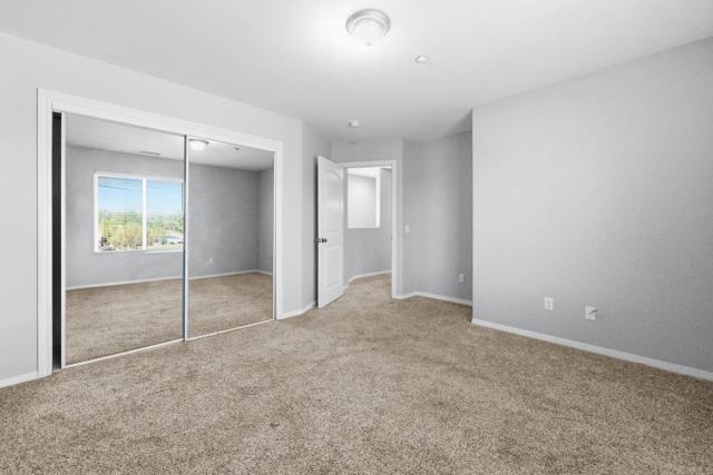 Detail Gallery Image 32 of 55 For 209 Journeys End, Vista,  CA 92083 - 4 Beds | 2/1 Baths