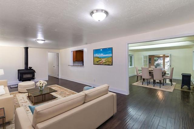 152 Lorenzo Lane, Boulder Creek CA: https://media.crmls.org/mediaz/3d00f557-15b8-4deb-80e1-465d90463758.jpg