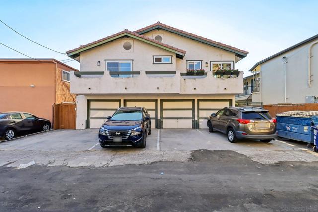 4043 Utah St, San Diego CA: https://media.crmls.org/mediaz/3d01ac2b-d0f1-4a05-8b0d-283a48950786.jpg