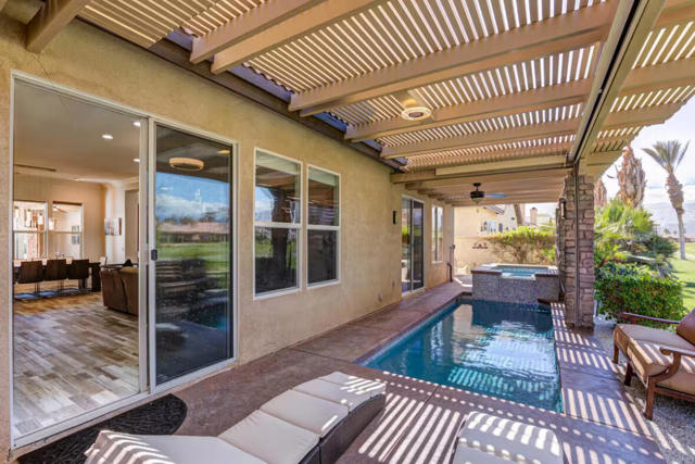 Image 34 of 61 For 49645 Redford Way