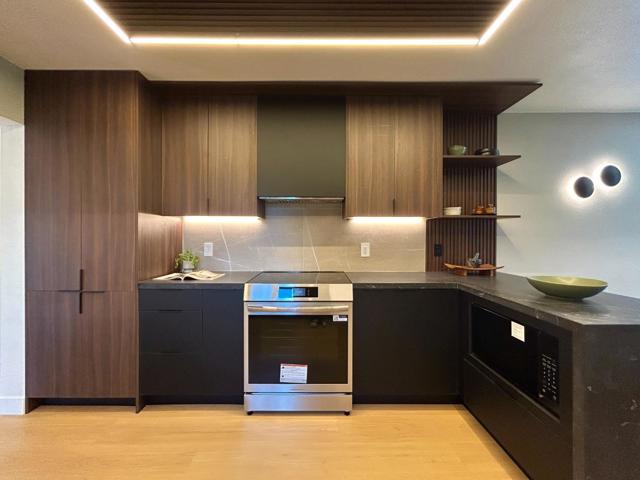4155 Holly Drive, San Jose CA: https://media.crmls.org/mediaz/3d02bb6b-a9cb-434b-8c37-12b72f669964.jpg