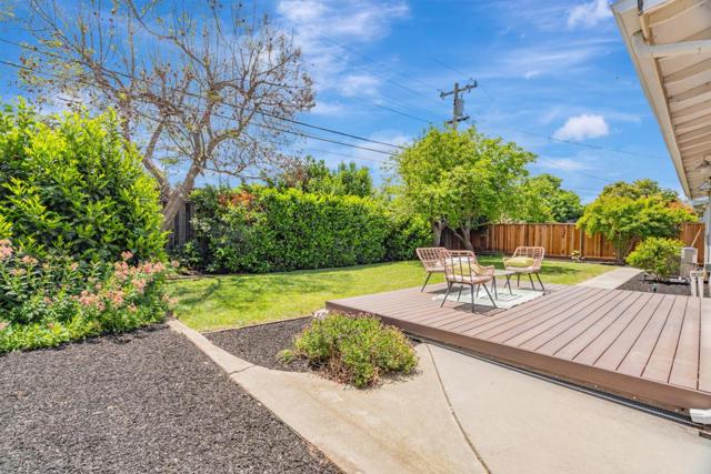 1070 Boise Drive, Campbell CA: https://media.crmls.org/mediaz/3d03549f-ff53-4705-bb11-77f3756a9cf2.jpg