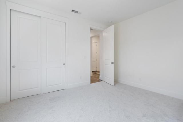 1621 Castlerock Drive, Hollister CA: https://media.crmls.org/mediaz/3d038daf-2bda-4fe7-8040-d1561b1c8a55.jpg