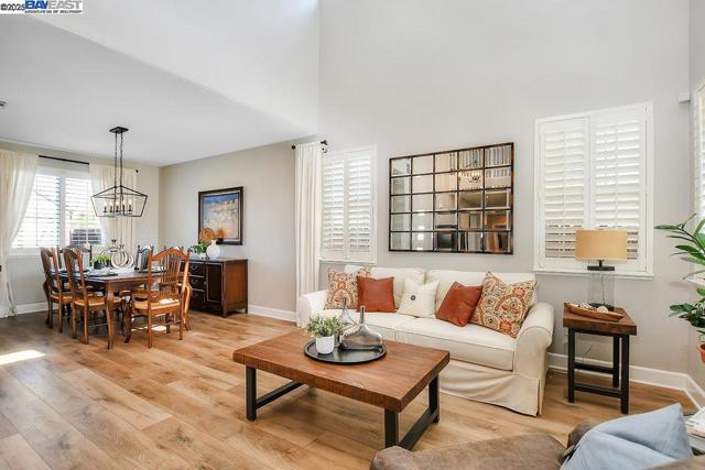 632 Dickinson Ct, Discovery Bay CA: https://media.crmls.org/mediaz/3d05edf7-48a6-42bd-a9c7-b79fc5048c50.jpg