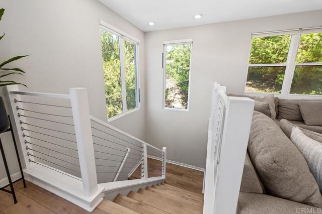 Image 9 of 33 For 2706 Via Alta Place