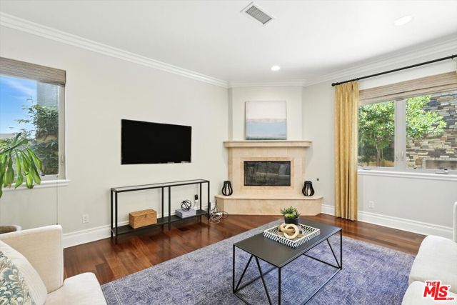 3200 Elm Avenue, Manhattan Beach, California 90266, 5 Bedrooms Bedrooms, ,4 BathroomsBathrooms,Residential,For Sale,Elm,25584821