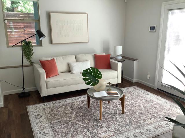 696 29th Street, Oakland CA: https://media.crmls.org/mediaz/3d071c94-736f-4f13-a2b8-74c6727b0a6c.jpg