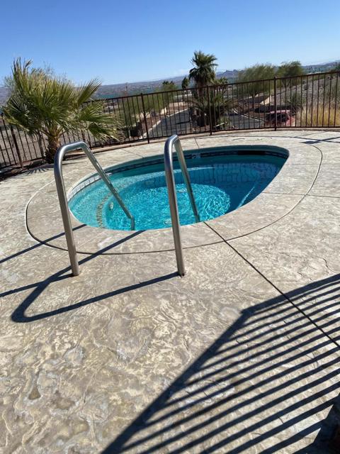 Image 18 of 83 For 12600 Havasu Lake Road