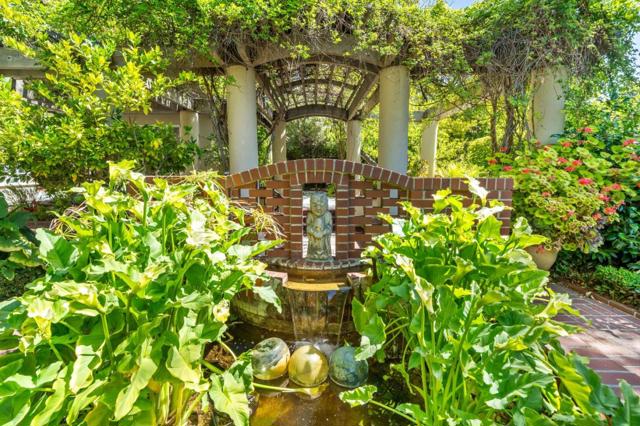 2365 Waverley Street, Palo Alto CA: https://media.crmls.org/mediaz/3d07e070-2b2a-4a07-ae04-9aecfbc464c4.jpg