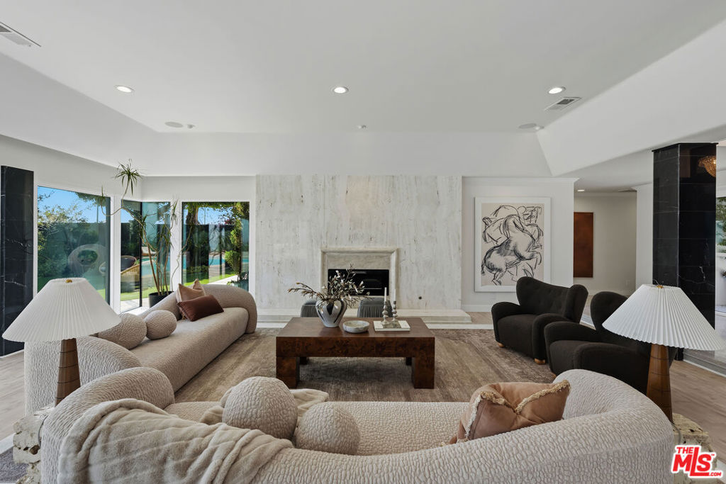 MLS #26871503 image #21